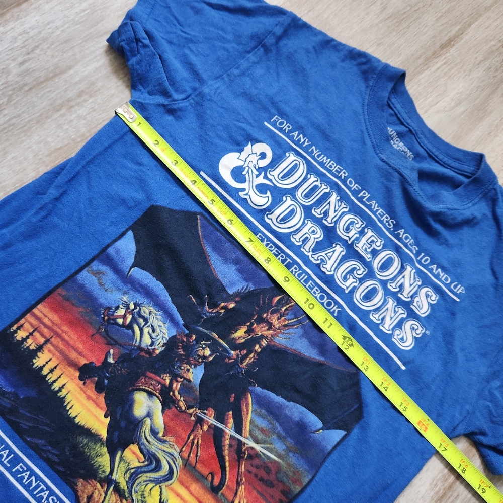 Dungeons & Dragons Blue Graphic T-Shirt - Picture 4 of 6